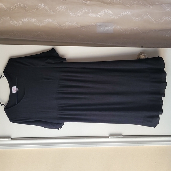 Isabel Maternity by Ingrid & Isabel Black Dress Midi Size Small - Picture 1 of 9